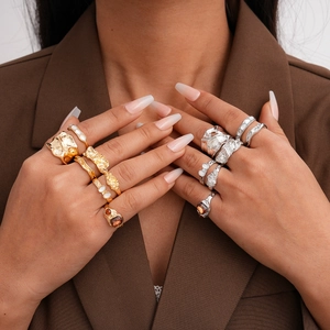Vintage Irregular Lava Rings Alloy Resin Rhinestone Artificial Pearl Faux Moonstone Aesthetic Punk Adjustable Fashion For Women