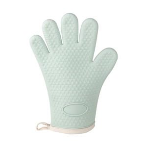 Thickened mint green silicone heat resistant oven mitt with non-slip heart texture pattern