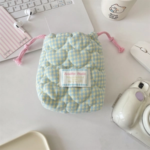 Puffy quilted heart pattern drawstring bag with blue and yellow plaid for digital cameras