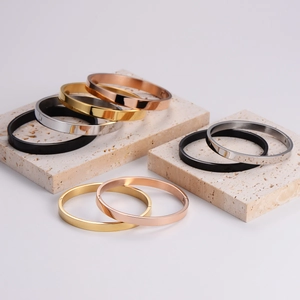 Minimalist Stainless Steel Bangle For Men Women Polished Plain Solid Color Geometric Cuff Bracelet Fashion Jewelry Daily Wear Gift