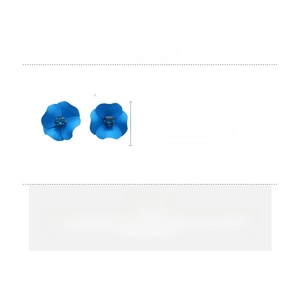 Detail view of blue flower stud earrings with dimensions 3.5cm and iron material specifications