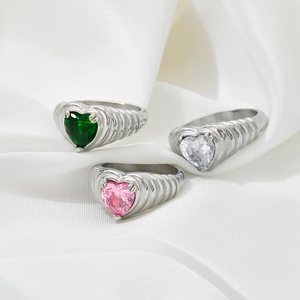 French vintage heart zircon rings with wavy stainless steel bands in emerald, pink and white