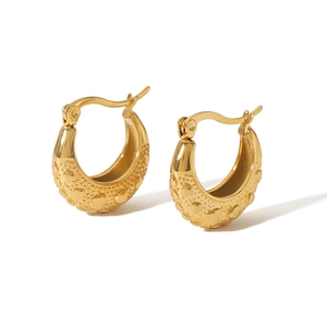 Vintage 18K gold plated C-shaped hoop earrings with embossed heart pattern and studs