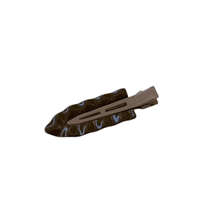 Vintage burgundy metallic hair clip with elegant wavy texture for stylish women