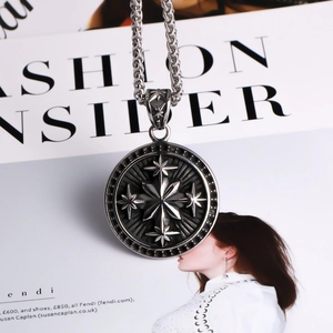 Vintage silver star pendant necklace in durable titanium steel with rope chain