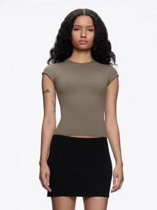 Slim fit khaki short sleeve stretch sports t-shirt for women in soft athletic fabric