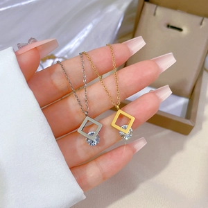 Necklace Minimalist Square Frame Round Zircon Titanium Steel Gold Plated Geometric Clavicle Chain Jewelry For Women