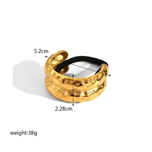 Gehämmerte 18K Gold Edelstahl Haarmanschette mit Gummiband und Maßangaben in Weiß