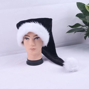 Bonnet de Noël noir extra-long 75cm avec bordure en fausse fourrure blanche sur mannequin