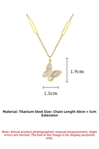 Detailed view of butterfly necklace dimensions with 40cm chain and mother-of-pearl inlay