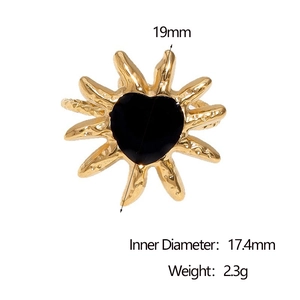 Detailed dimensions of 18k gold heart sun ring showing 17.4mm inner diameter and 2.3g weight