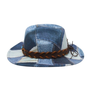 Vintage Patchwork-Denim-Western-Cowboyhut mit braunem Lederband und Kordelverzierung