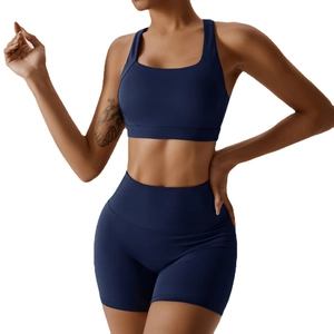 Set yoga 2 pezzi blu marino da donna con pantaloncini a vita alta e reggiseno