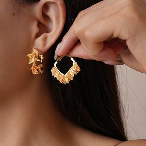 Boucles D'oreilles Créoles Carrées Géométriques Avec Gland De Feuille Plaqué Or 18K Tige En Argent 925 Bijoux De Mode
