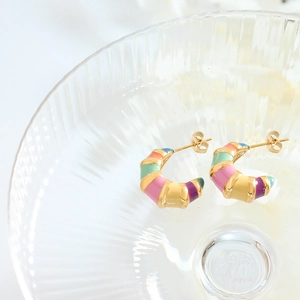 French vintage titanium steel C-shape hoop earrings with colorful striped enamel