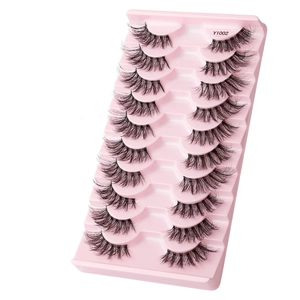 Detail shot of 10 pairs of dense black false eyelashes, model Y1002, in a pink tray