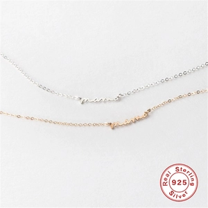 Elegante collana in argento sterling S925 con ciondolo mama in argento e oro rosa