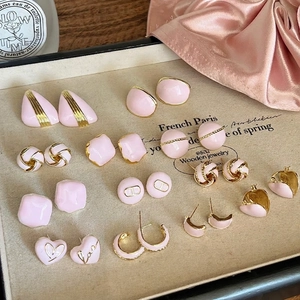 Pink and gold sweet flower stud earring set for women with diverse geometric shapes