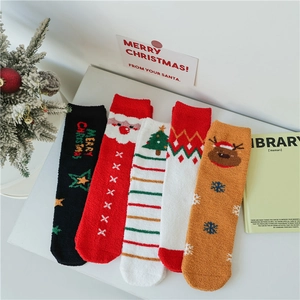 Chaussettes de Noël Douces pour Femmes Polaire Corail Épaisse Chaussettes d'Hiver Chaudes Père Noël Renne Motif de Noël