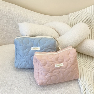 Trousse De Maquillage Matelassée Grande Capacité Motif Floral Gingham Velours Côtelé Rangement Voyage Pour Femmes