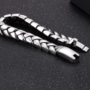 11mm silver stainless steel wheat chain bracelet with secure push-pull clasp for men
