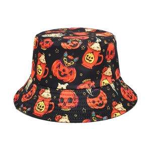 Reversible bucket hat with Halloween pumpkin and skull patterns for sun protection