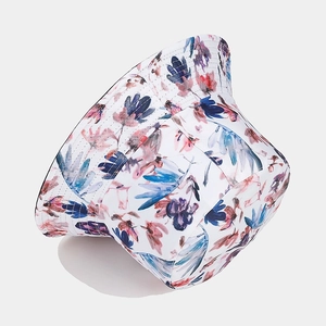 Chapeau bob réversible pour femme avec motifs floraux aquarelle et protection solaire