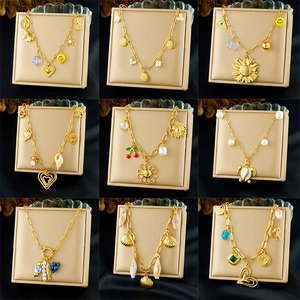 Collier En Acier Inoxydable Plaqué Or Avec Multiples Pendentifs Cœur Fleur Cerise Coquillage Papillon Bijoux Boho Pour Femmes