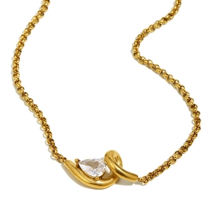 18K gold plated stainless steel necklace with waterdrop zircon and pearl chain detail