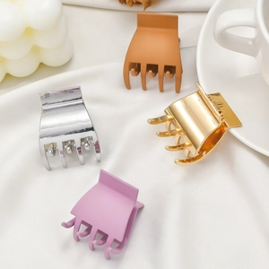 Small Hair Claw Clips Metal Plastic Shark Jaw Clip Strong Hold Ponytail Fixed Hairpin For Women Girls