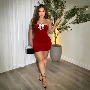 Sexy velvet bodycon mini dress in deep red with white bow and strapless design