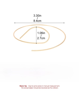 Size specifications and macro dimensions of a gold-finish alloy spiral upper arm cuff