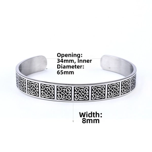 Détail du bracelet Viking montrant le motif nœud celtique et dimensions de 8mm