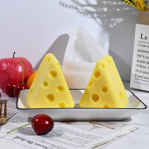 Stampo in silicone a forma di formaggio per dolci e cioccolato con trama gialla
