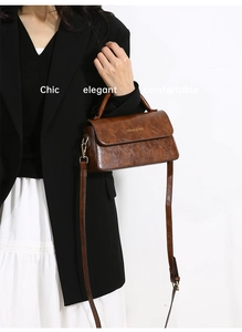 Borsa a tracolla vintage in pelle PU marrone con manico superiore e cinturino regolabile