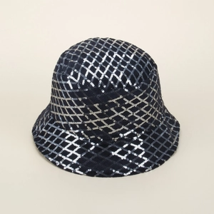Cappello da pescatore nero con paillettes argento e motivo a rombi per protezione solare