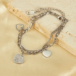 Bracciale a doppia catena in acciaio inossidabile con ciondoli a cuore e cristalli