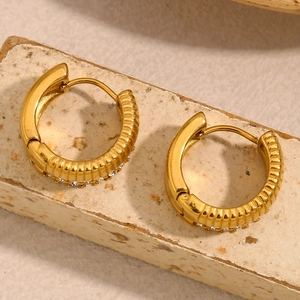 18K gold plated stainless steel hoop earrings with ribbed texture and zircon stones