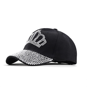 Damen Baseballkappe in Schwarz mit Strass-Krone und glitzernder Krempe für Sommer