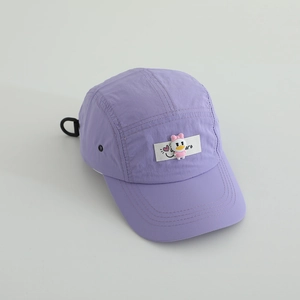 Detail of light purple breathable sun hat featuring a cute duck patch and adjustable cord