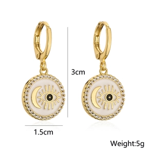 Detailed view of evil eye earrings with dimensions showing 3cm height and 1.5cm diameter