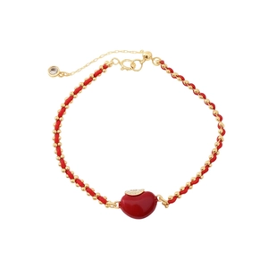 18 Karat vergoldetes rotes geflochtenes Armband mit funkelndem roten Herz-Apfel-Anhänger und Zirkon