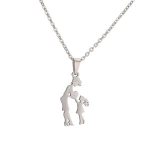 Collier minimaliste en acier inoxydable pour fête des mères avec pendentifs famille