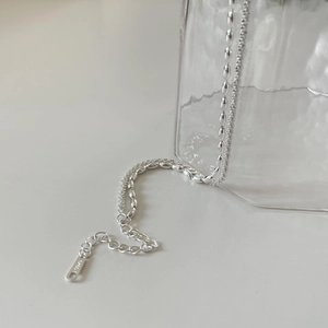 Elegant S925 sterling silver double-layered chain bracelet with polished round beads