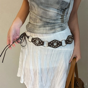 Retro faux leather waist chain with geometric metal rings and studded diamond charms