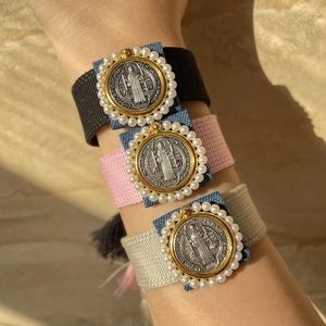 Saint Benedict woven bracelet with 18k copper beads and pearls in multiple colors