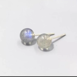 Minimalist S999 sterling silver stud earrings with natural labradorite stone