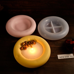 DIY round tray silicone mold for resin casting and candle making with flower decor