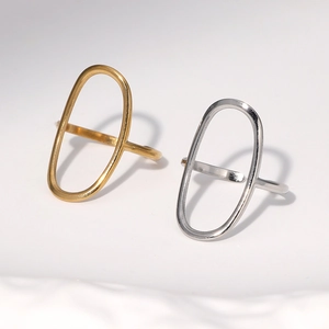 Bague Ouverte Ovale Géométrique Creuse Minimaliste En Acier Inoxydable Plaqué Or 18K Bijoux Réglables Pour Femmes