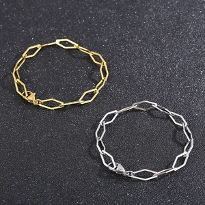 Minimalist geometric gold and silver titanium steel necklaces with diamond-shaped links